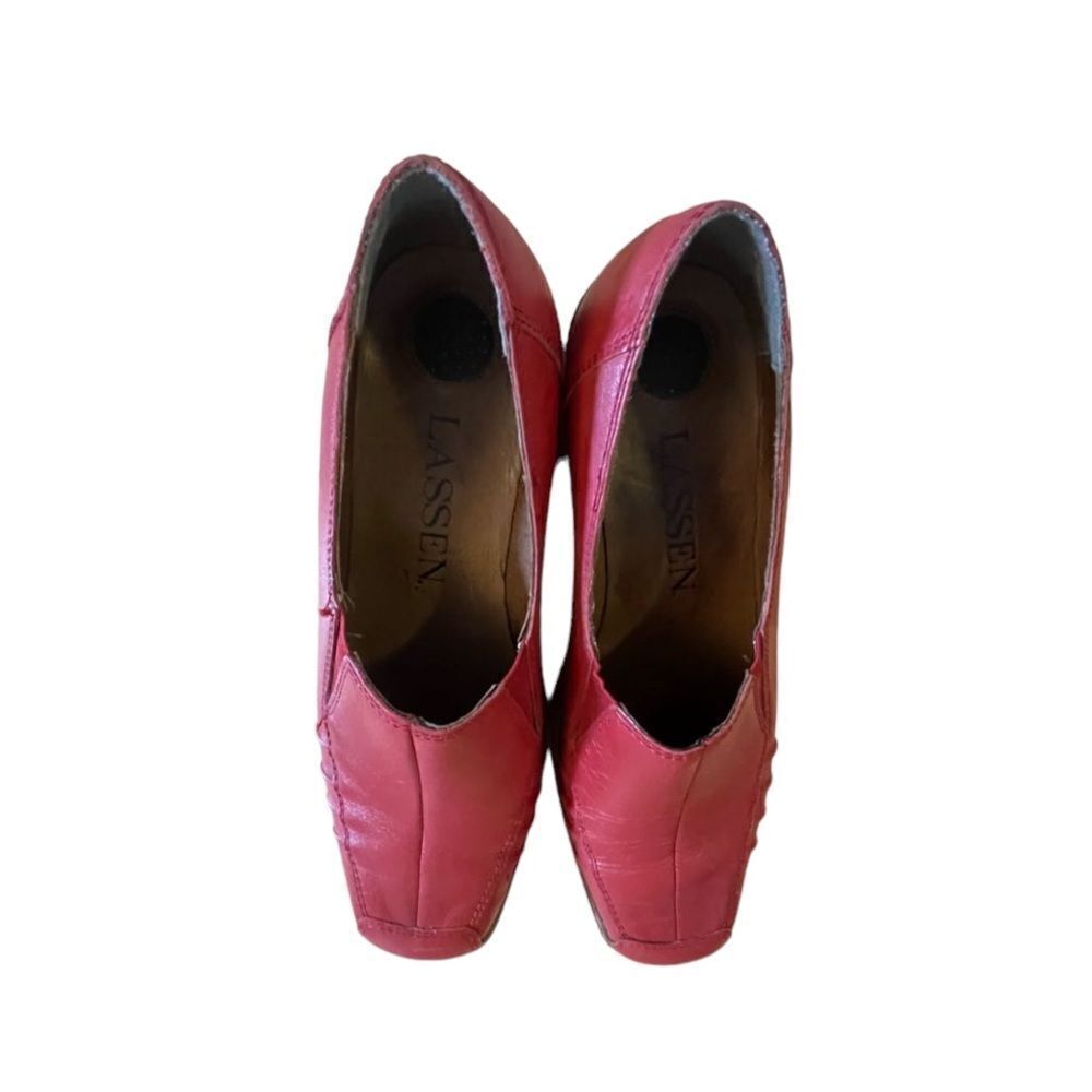 ‎Used Lassen shoes